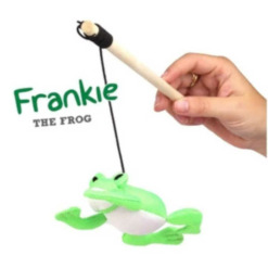 beco pets juguete gatos frankie the frog